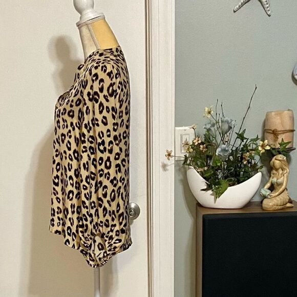 Chico's Semi-Sheer Top Animal Print Browns Size 0 S(4-6) 3/4 Elastic Sleeves EUC - Picture 7 of 10